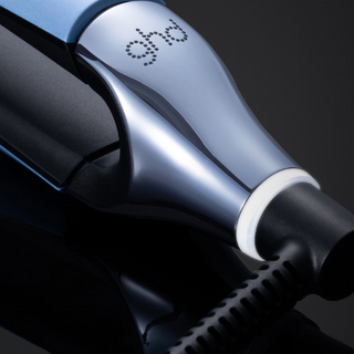 GHD DELUXE Piastra Chronos e Asciugacapelli Helios | COFANETTO REGALO BLU GHIACCIO ICED LUXE | Celebre Store